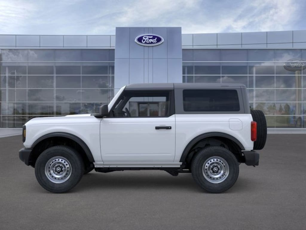 New 2025 Ford Bronco Base SUV