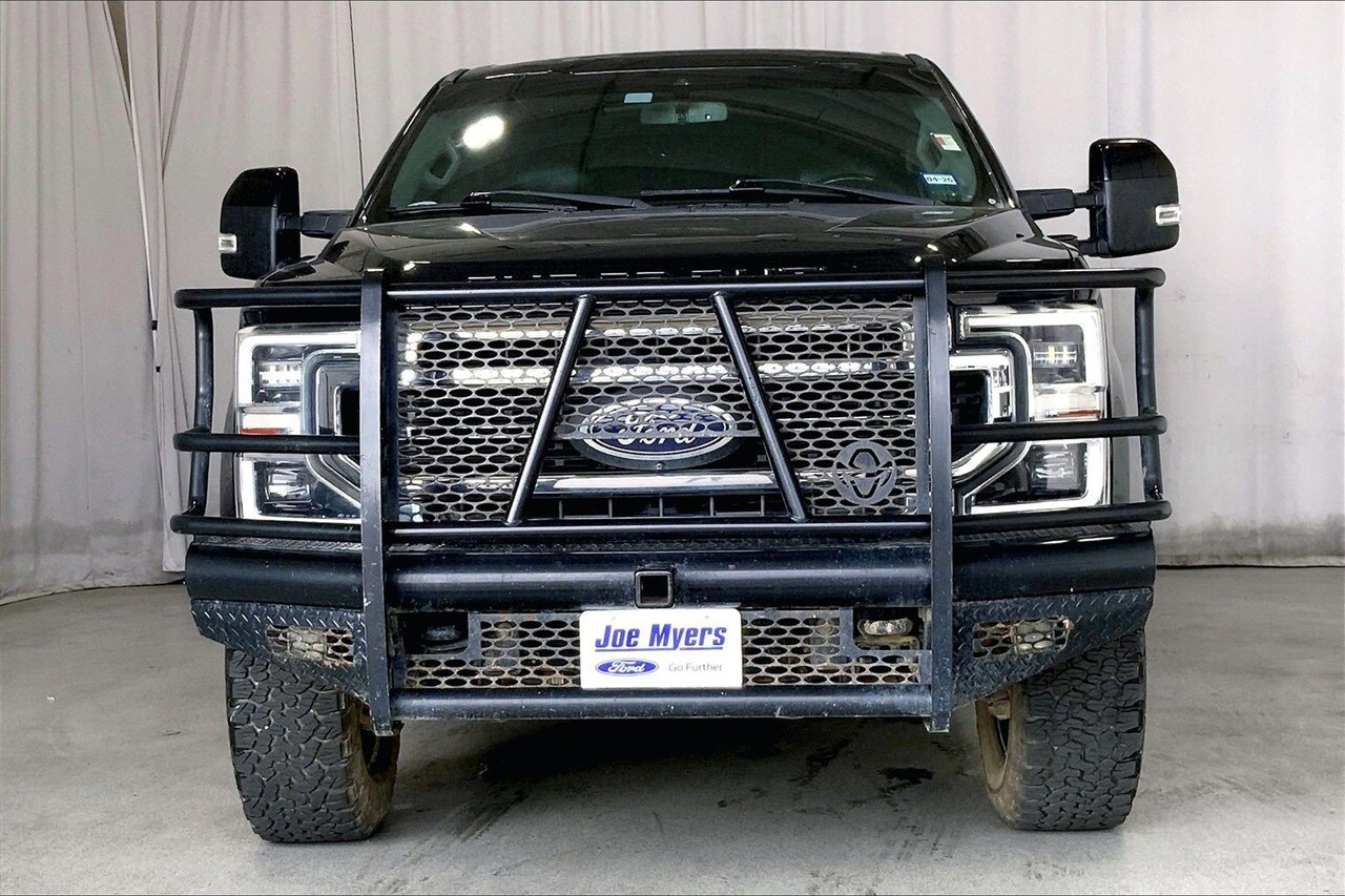 2021 Ford F-250 photo 3