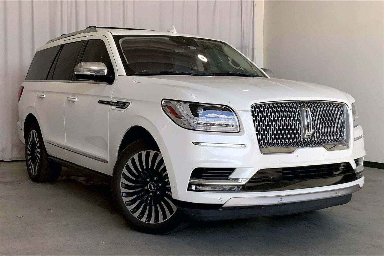2020 Lincoln Navigator Black Label's photo