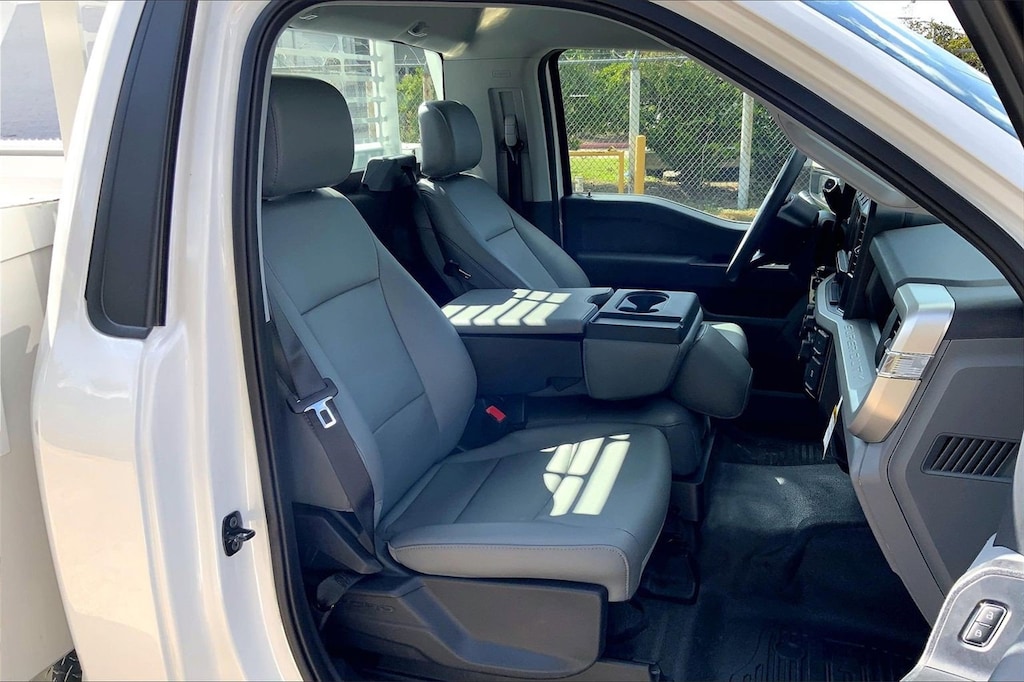 New 2024 Ford F-250 XL Truck Regular Cab