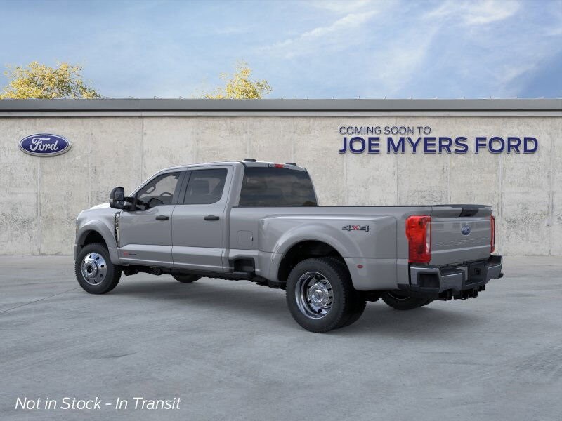 2026 Ford F-450 XLT photo 3