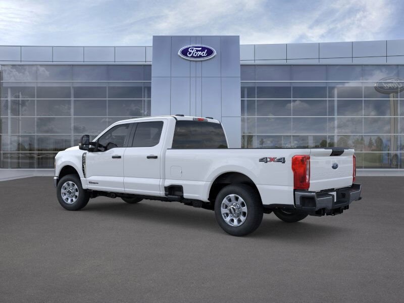 2025 Ford F-250 XLT photo 4