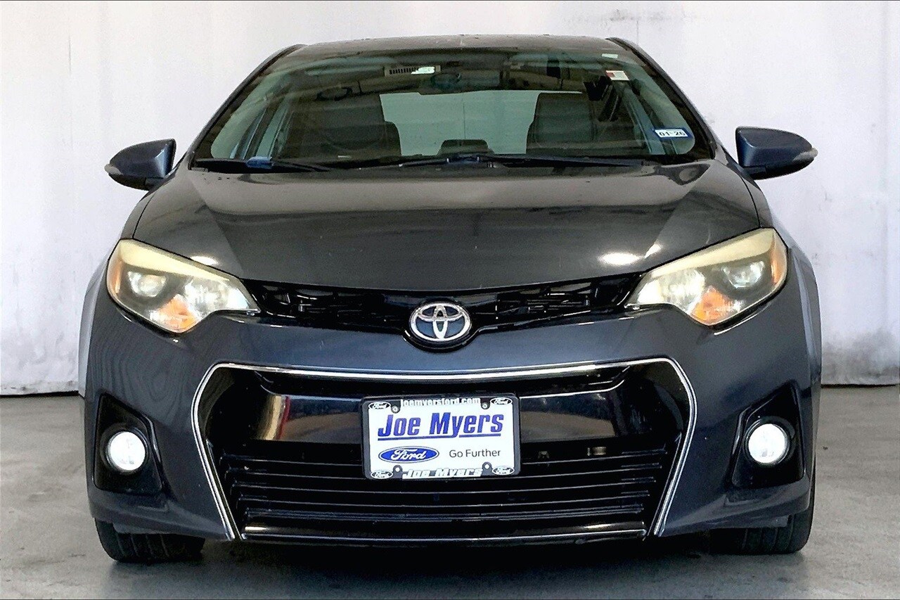 2016 Toyota Corolla Plus photo 3