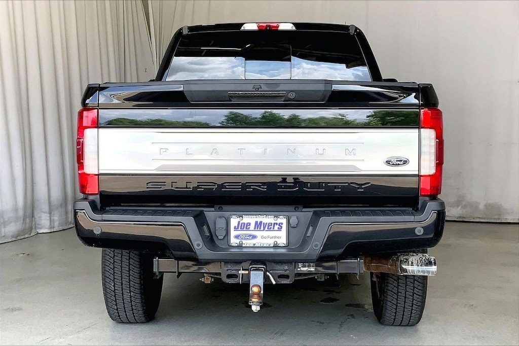 Used 2017 Ford F-250SD Platinum Truck
