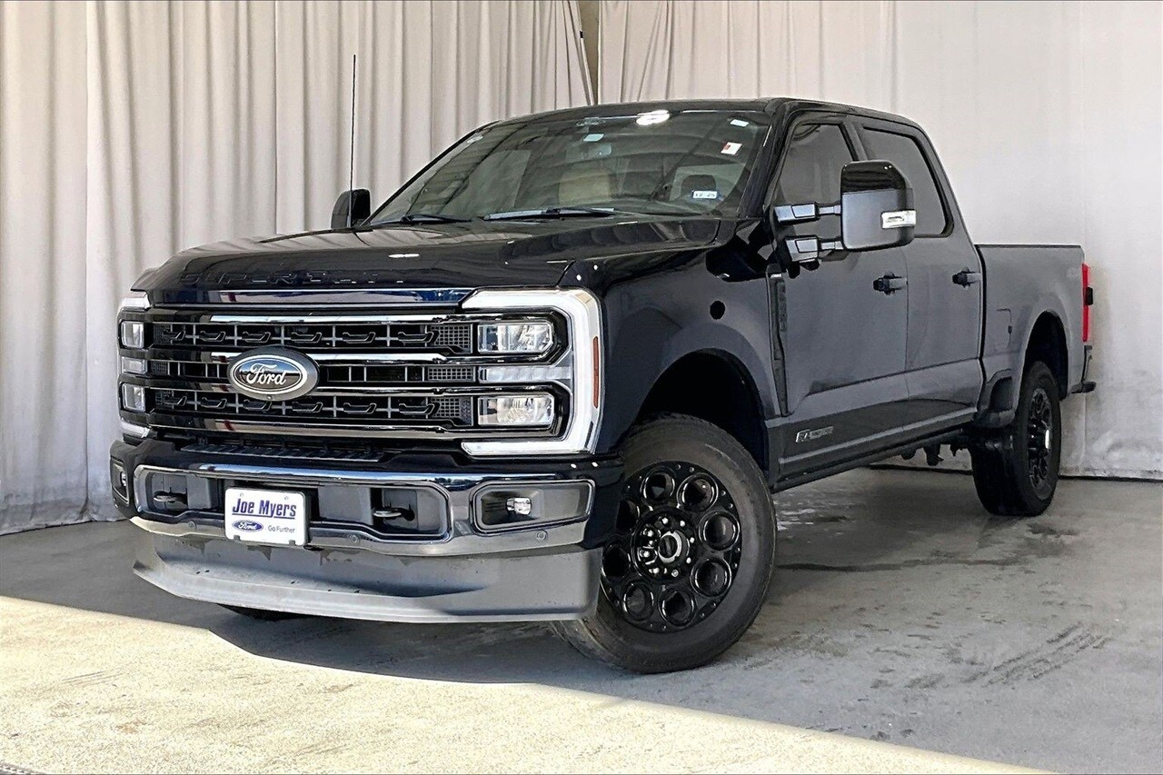 2024 Ford F-250 photo 2