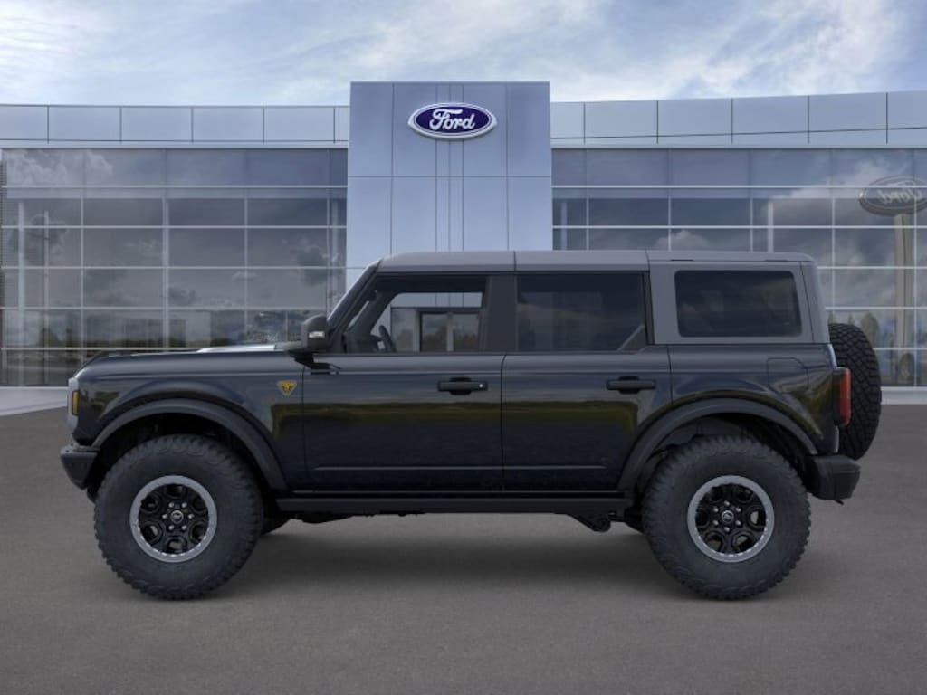 New 2025 Ford Bronco Badlands SUV