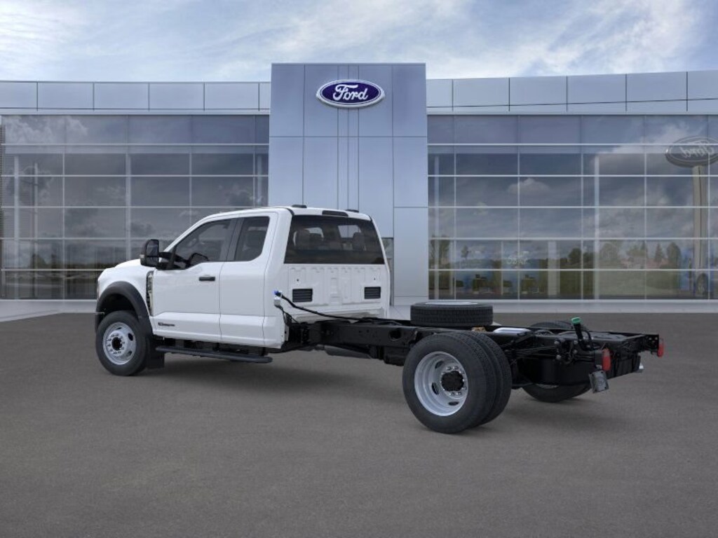 New 2026 Ford F-550 Chassis Truck Super Cab