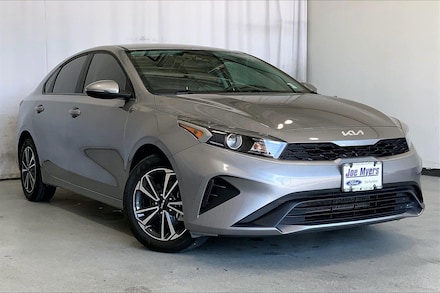 2024 Kia Forte LXS Sedan