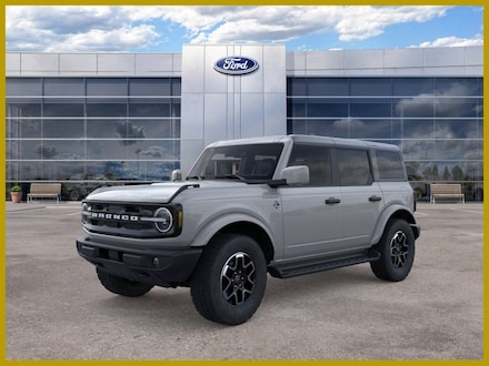 2026 Ford Bronco Outer Banks SUV