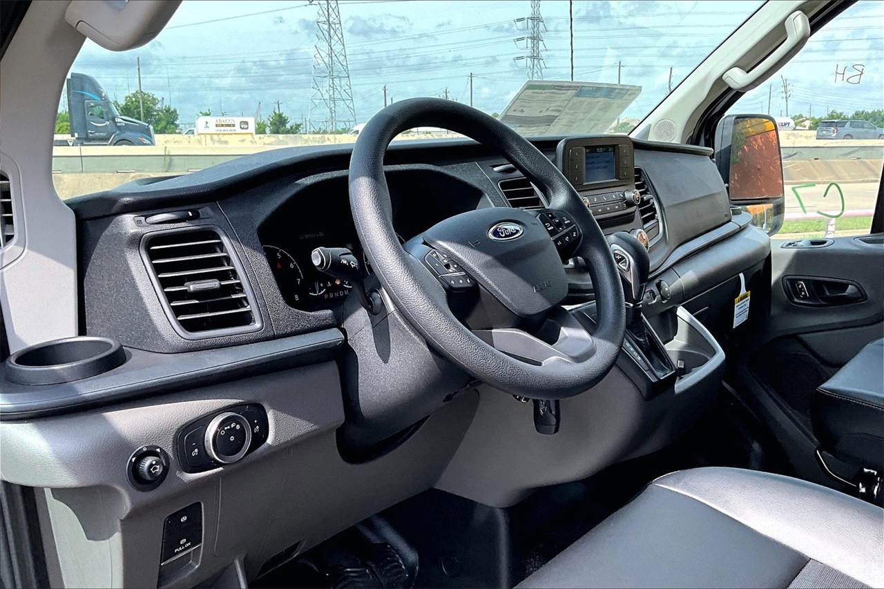2025 Ford Transit Van Base - Photo 9