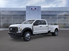 2025 Ford F-450 Truck Crew Cab