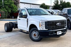 2025 Ford F-350 Chassis Truck Regular Cab