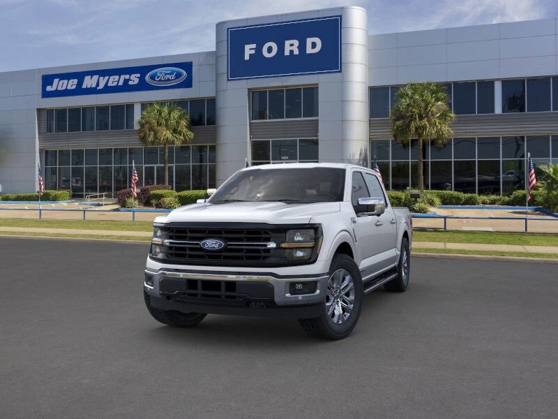 2025 Ford F-150 XLT photo 2