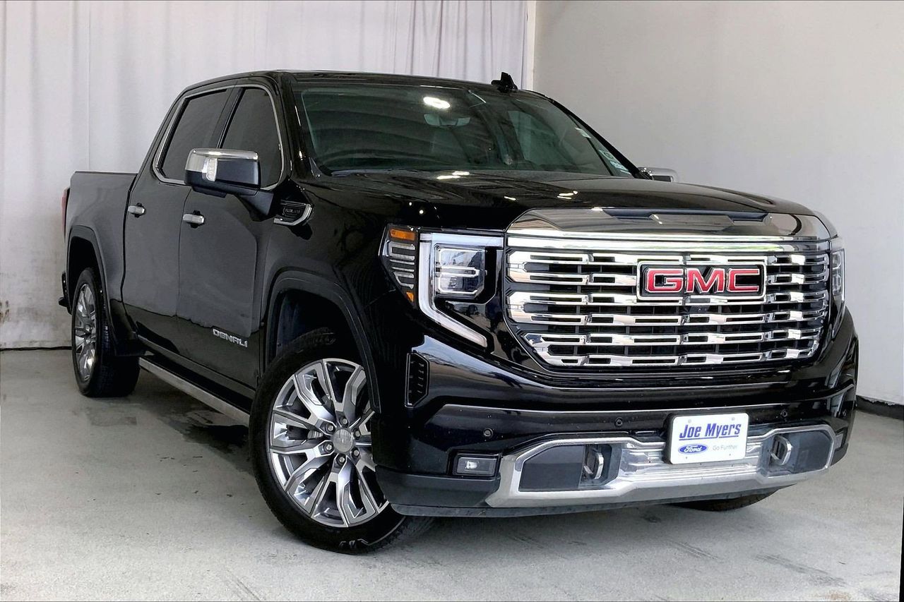 2024 GMC Sierra 2WD Crew Cab Short Box Denali's photo