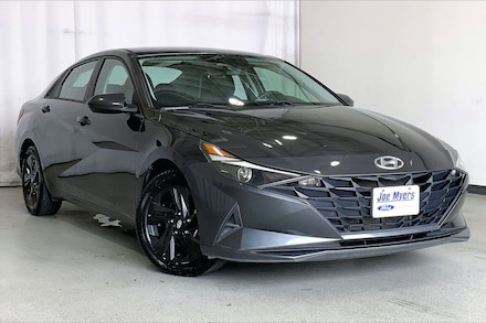 2021 Hyundai Elantra SEL Sedan