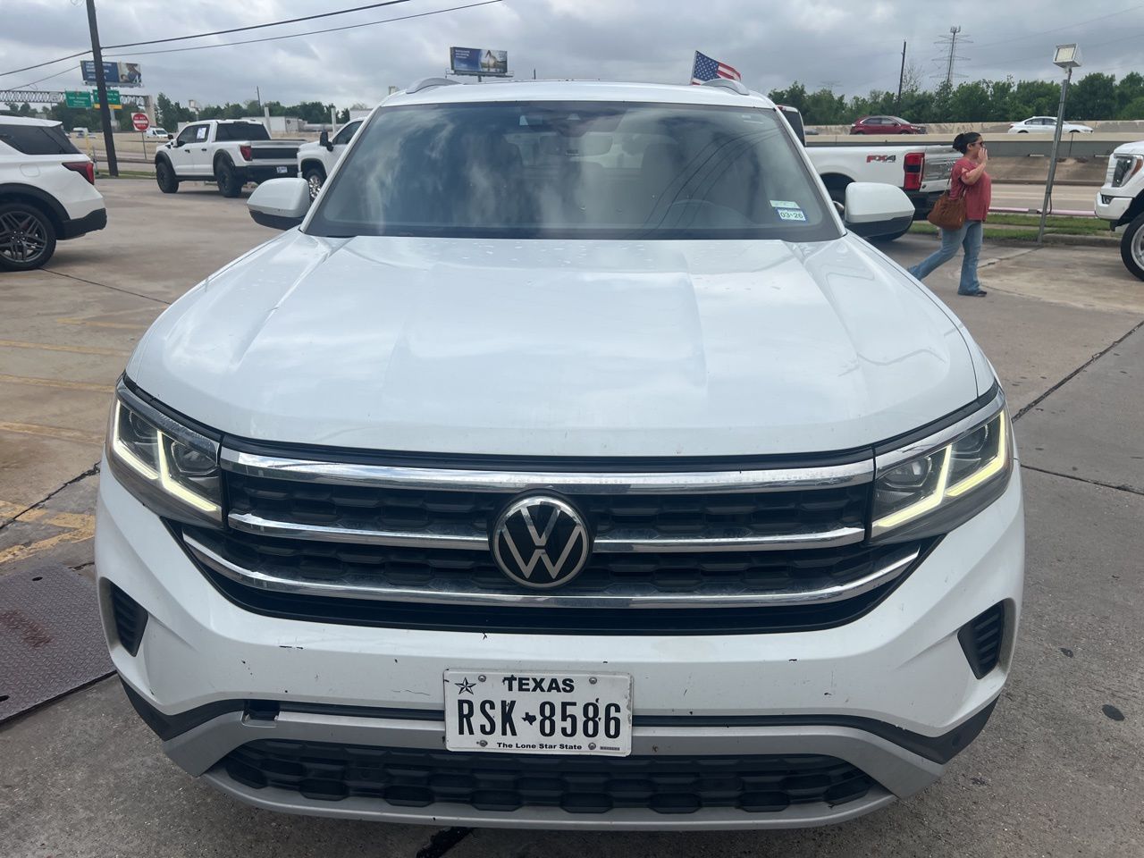2020 Volkswagen Atlas Cross Sport SEL