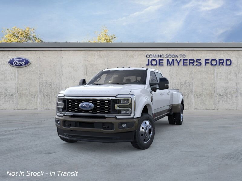 2026 Ford F-450 photo 2
