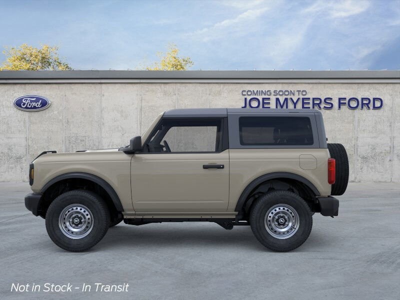 2025 Ford Bronco Base photo 3
