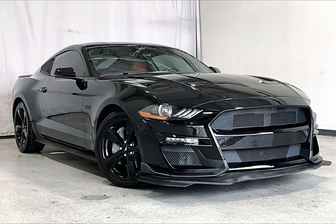 2021 Ford Mustang GT Premium's photo