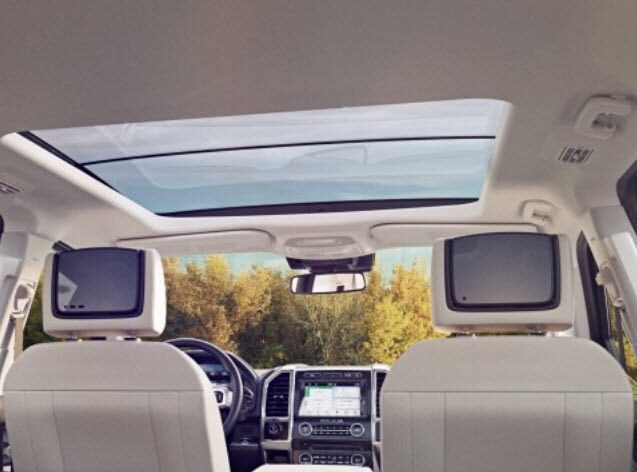 2018 Ford Expedition EVO SlingPlayer