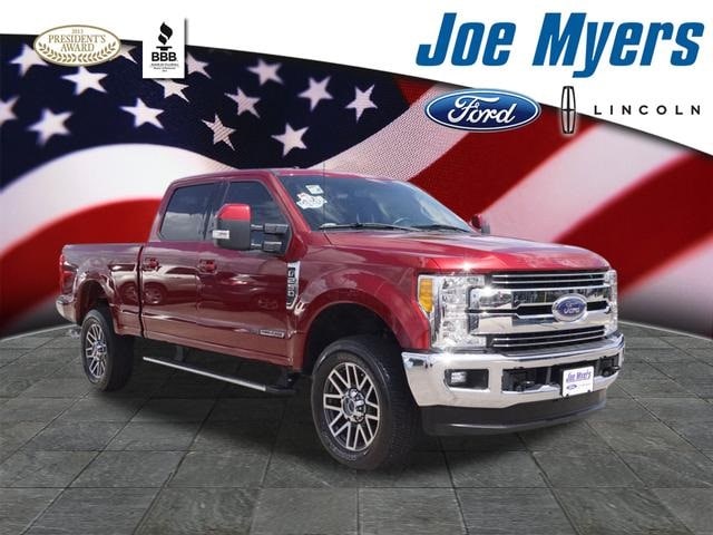 2017 Ford F-250 Lariat 4x4 Crew Cab 8' Box's photo