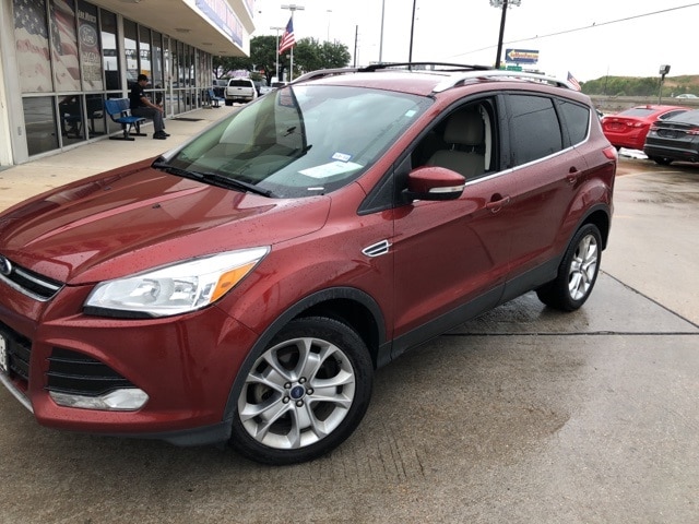 2014 Ford Escape Titanium's photo