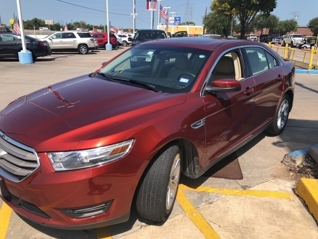 2014 Ford Taurus SEL FWD's photo