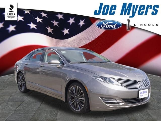 2016 Lincoln MKZ Front Wheel Drive's photo