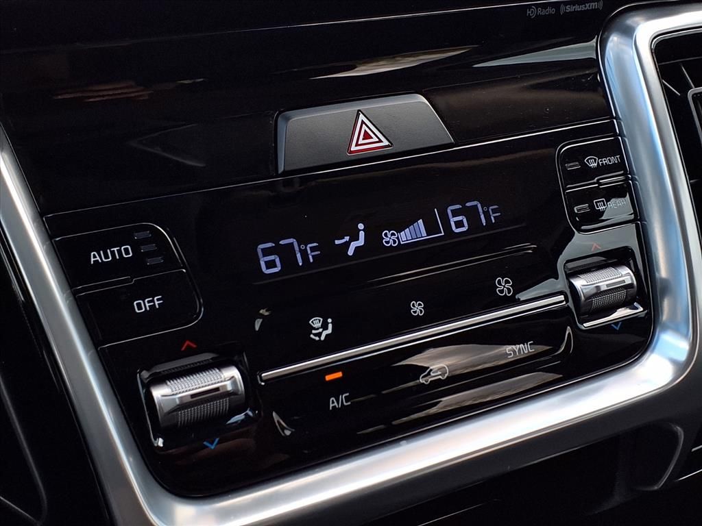 Certified Used 2023 Gravity Gray Kia SX image 26