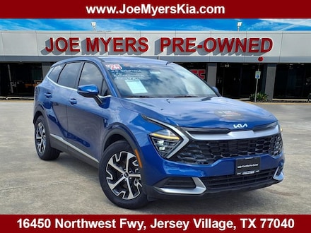 2025 Kia Sportage EX SUV