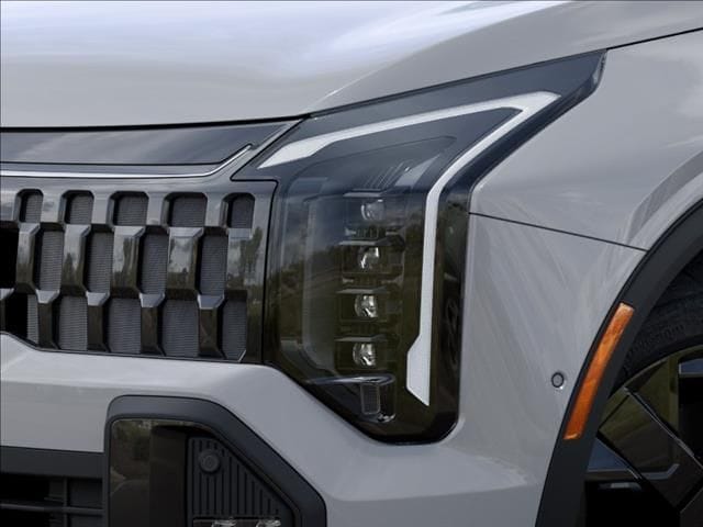 New 2026 Wolf Gray/Black Roof Kia X-Pro Prestige image 10