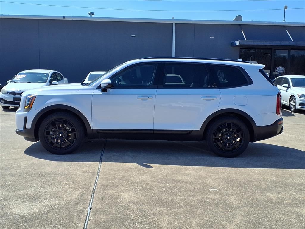 Used 2022 Glacial White Pearl Kia SX image 26