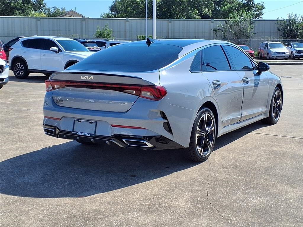 2023 Kia K5 GT-Line photo 4