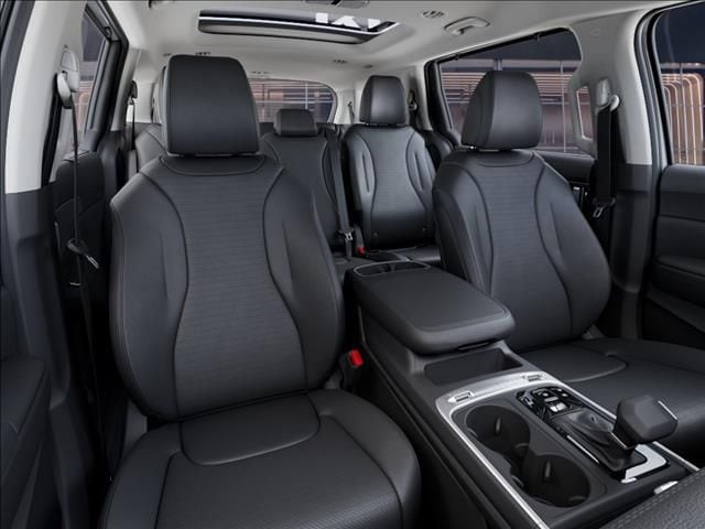 New 2026 Snow White Pearl Kia SX Prestige image 15