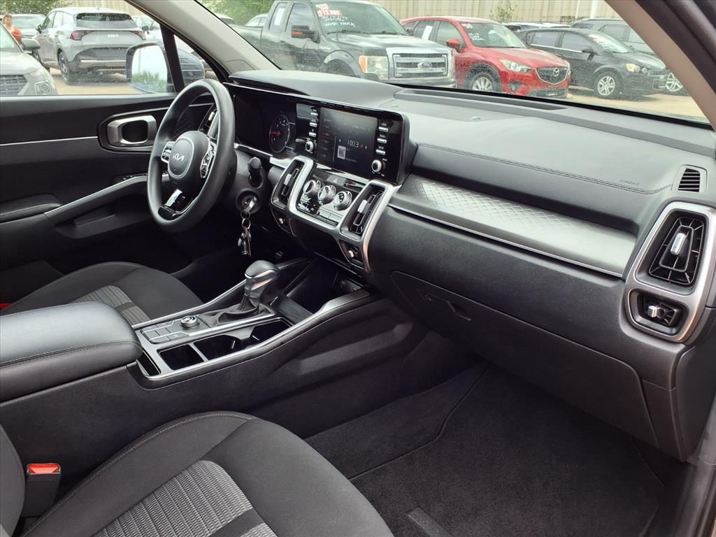 Certified Used 2022 Gravity Gray Kia LX image 16