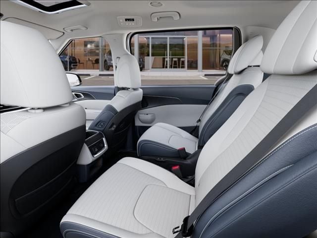 New 2027 Snow White Pearl Kia SX image 18