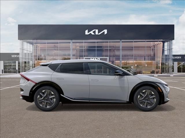 New 2025 Wolf Gray Kia Light Long Range image 7