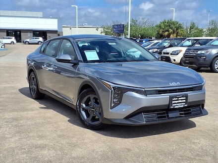 2025 Kia K4 LXS Sedan