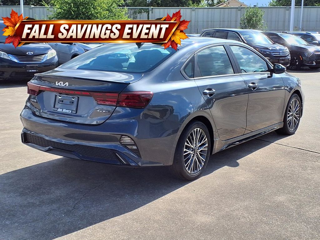 Used 2024 Gravity Gray Kia GT-Line image 4