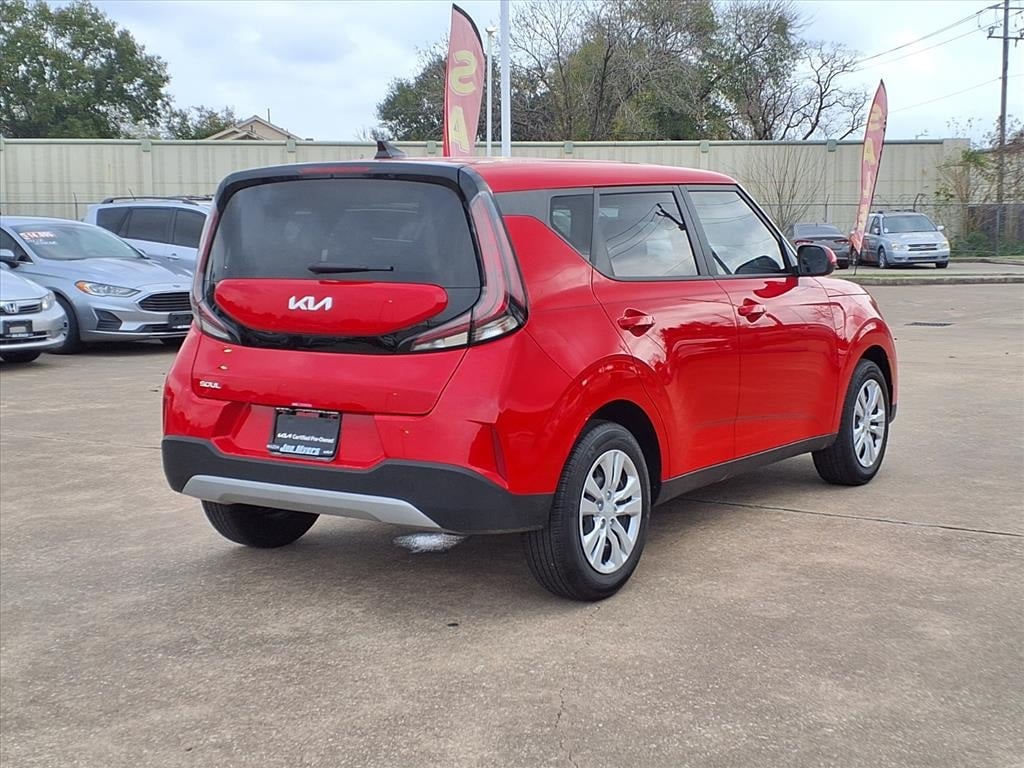 Certified 2025 Kia Soul LX Hatchback