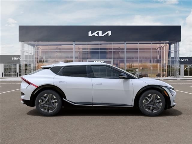 New 2026 Glacial White Pearl Kia Light Long Range image 7