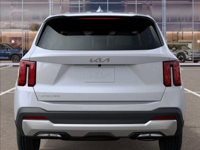New 2026 Glacial White Pearl Kia LX image 13