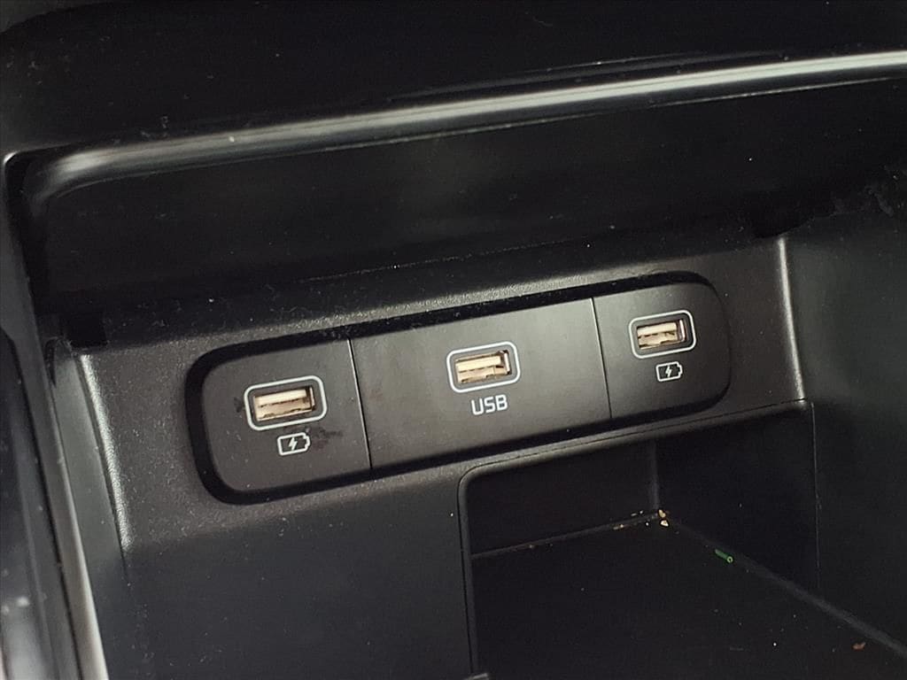 Certified Used 2022 Gravity Gray Kia LX image 26