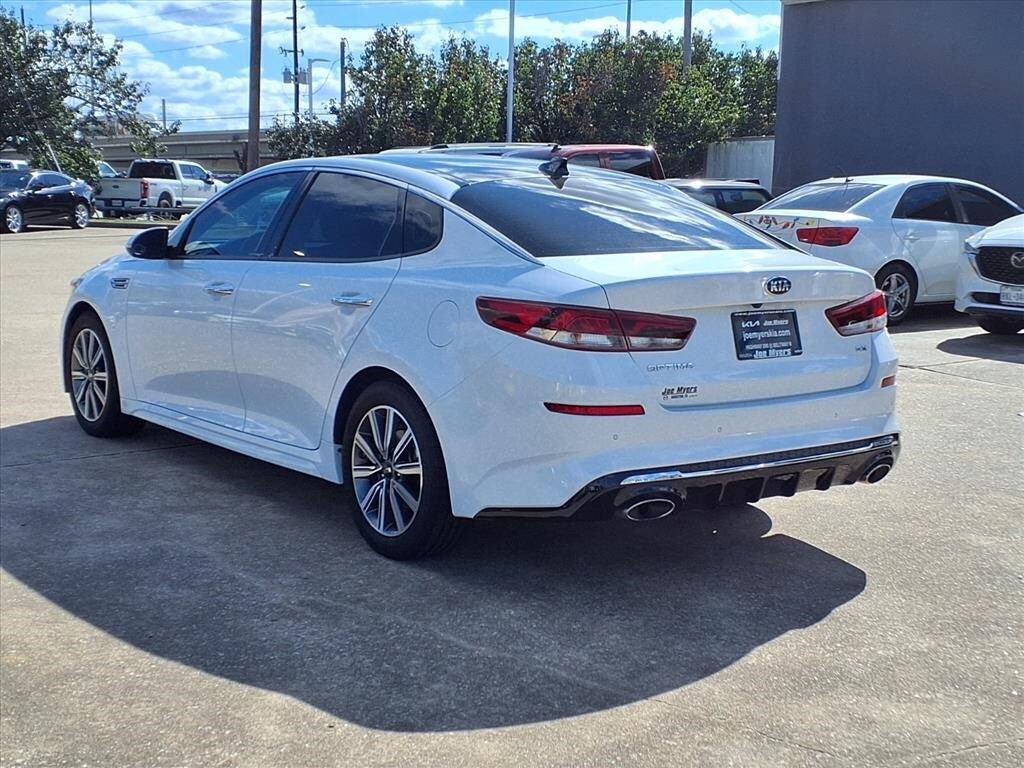 2020 Kia Optima EX Premium photo 2
