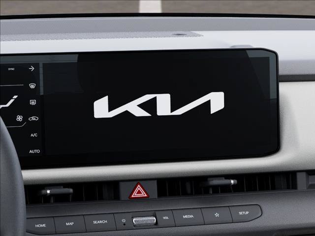 New 2027 Pale Gray Kia S image 20
