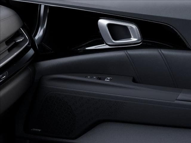 New 2026 Ceramic Silver Kia SX Prestige image 25