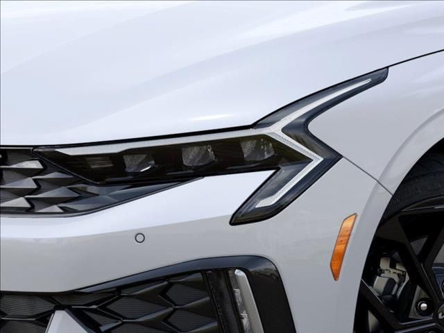 New 2026 Snow White Pearl Kia GT-Line image 10