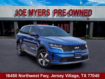 2022 Kia Sorento S SUV
