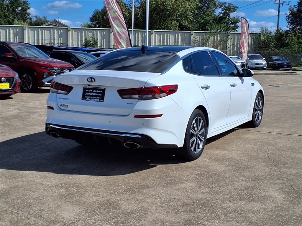 2020 Kia Optima EX Premium photo 3