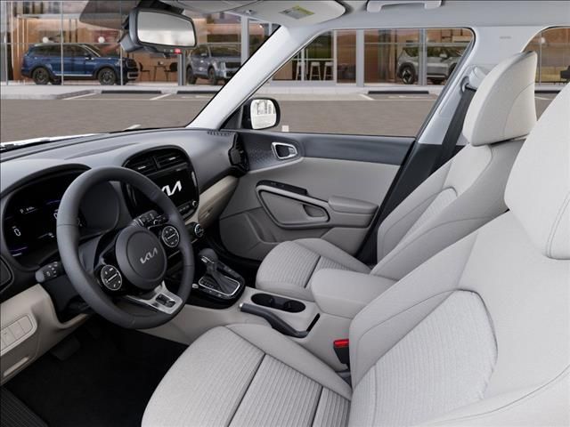 New 2025 Fusion Black Kia EX image 17